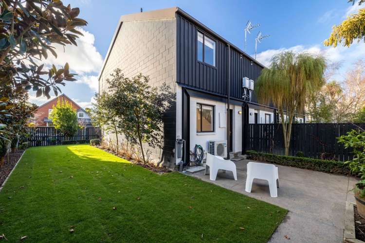 2/10 Conference Street Christchurch Central_17