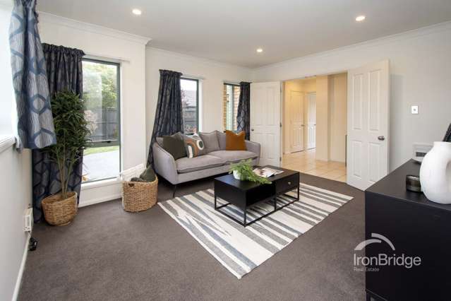 8 Bottle Lake Drive Parklands_1