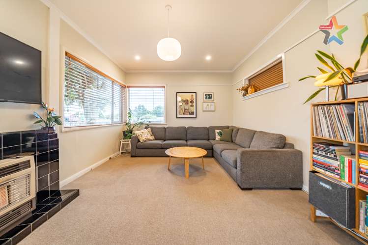 17 Waione Street Petone_8