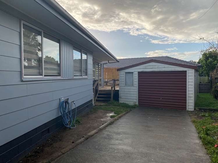 5 Bluewater Place Wattle Downs_13