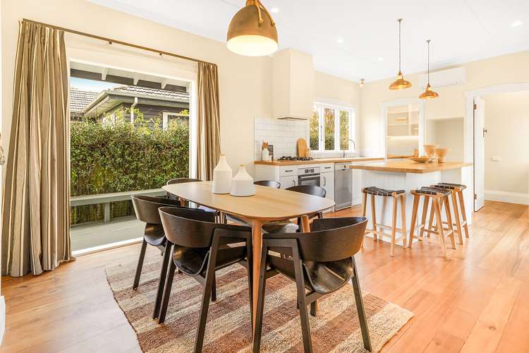 190 Old Farm Road Hamilton East_6