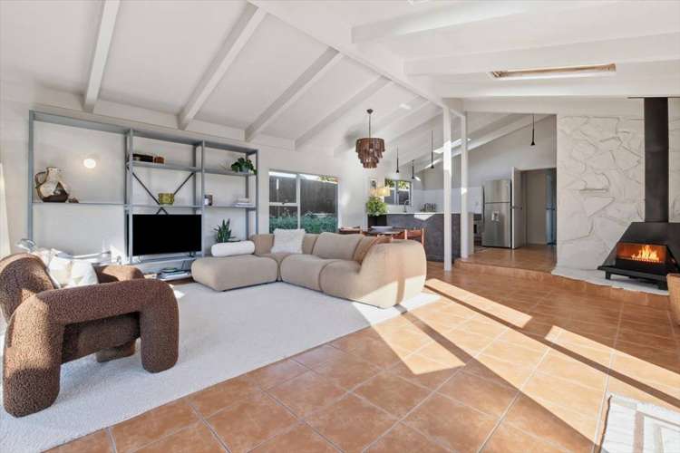 18B Levers Road_1