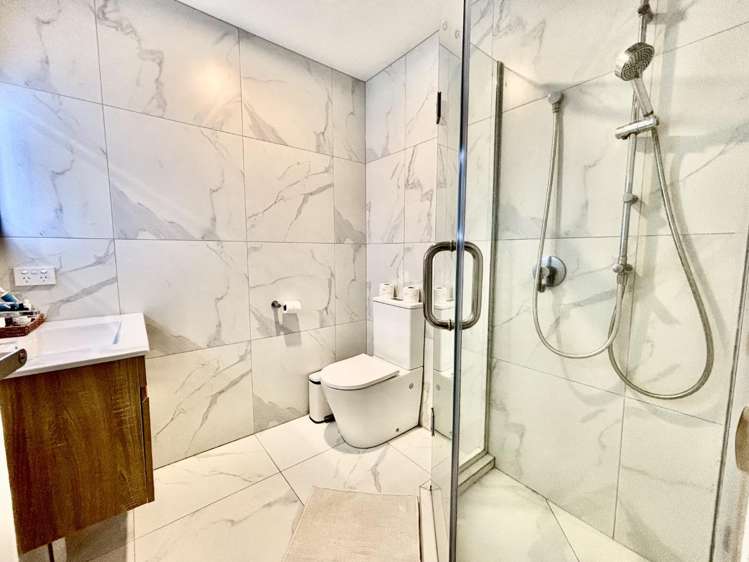 2/28 Smythe Rd Henderson_4