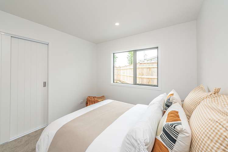 60b Surrey Road Springvale_13