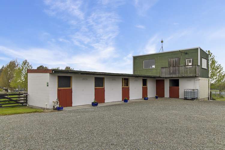 331 Fairview Road Fairview_15