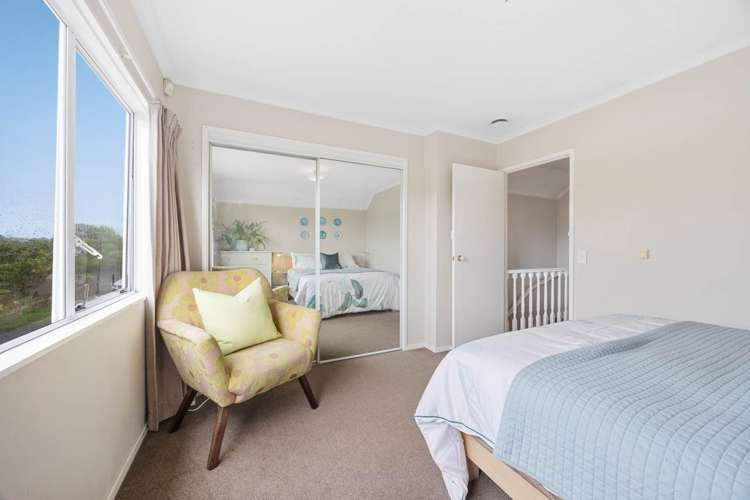 2/26 Headcorn Place Botany Downs_17