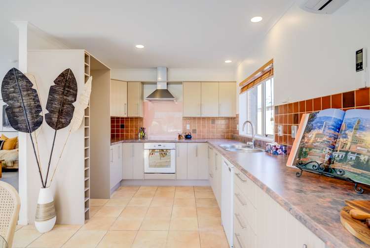 35 Northmeadow Drive Rototuna_11