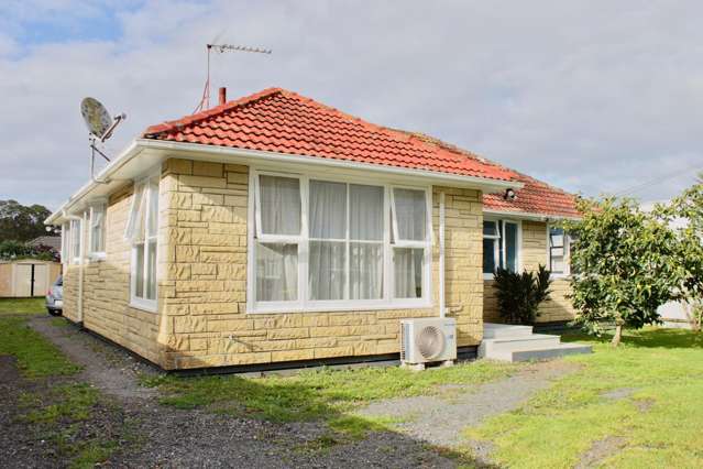 37 Pearl Baker Drive, Otara