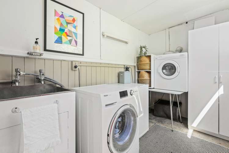 2 Earl Street Hillsborough_13