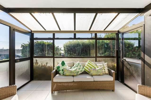 64 Potter Avenue Northcote_3