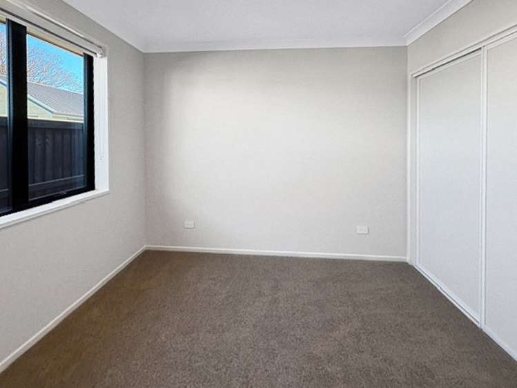 45 Charles Upham Drive 11353_8