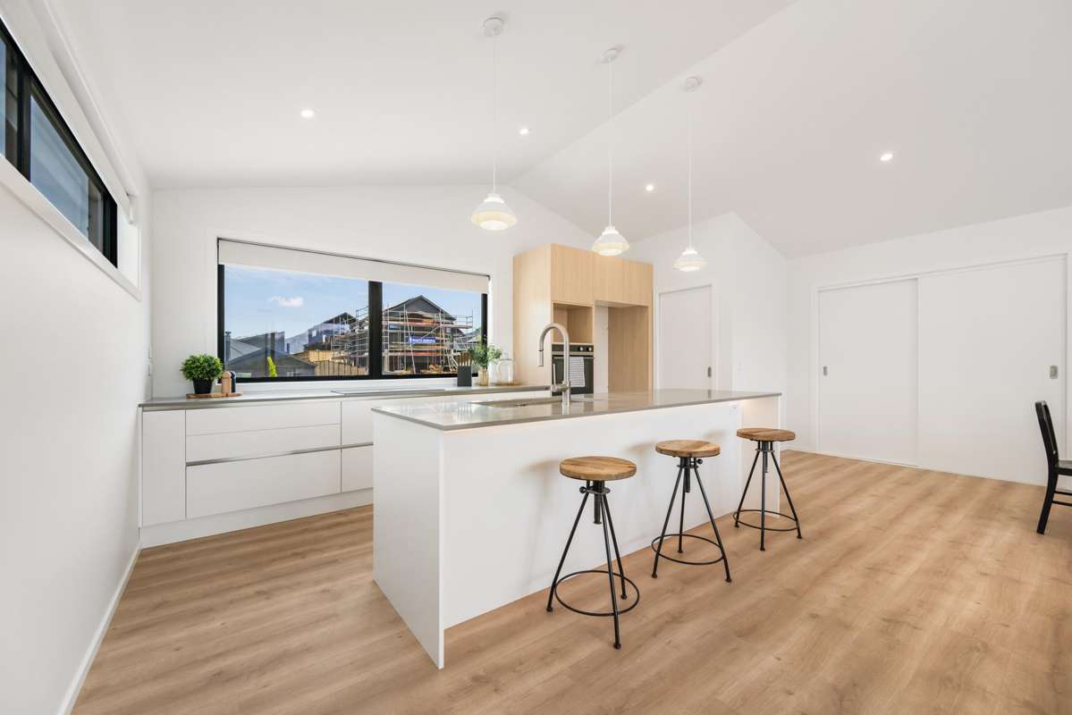 8 Southdown Road, Hanley's Farm_3