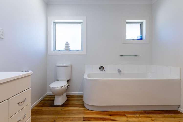 106 Taupo View Road Hilltop_30