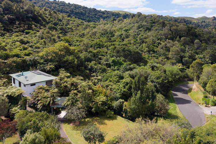 11 Te Mu Road Lake Tarawera_26