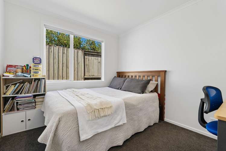 24 Foley Grove Pyes Pa_11