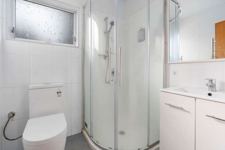 1/29A Hart Road Takapuna_7