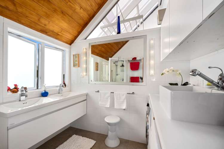 4 Taitapu Street Massey_19