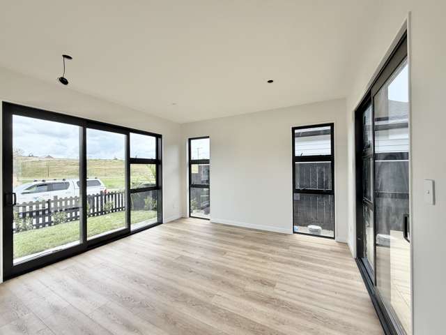 407 Te Taruna Drive Milldale_1