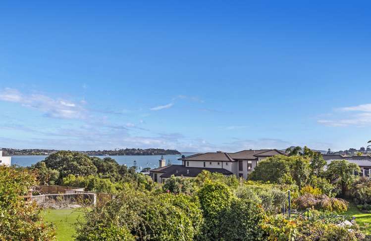 107 Waller Avenue Bucklands Beach_21