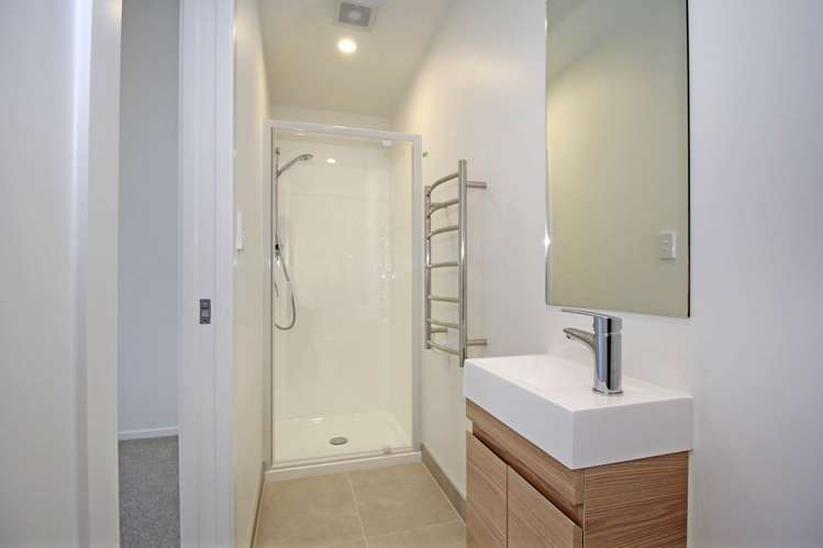 11/18 Rutland Road Mount Wellington_5