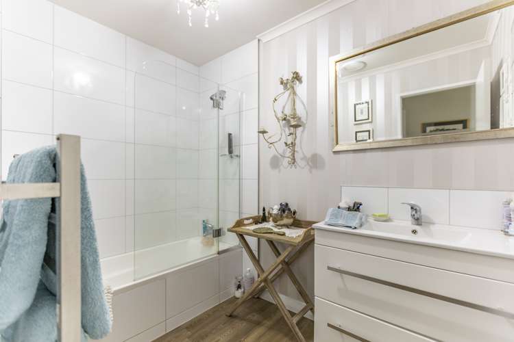 32 Owen Street Tikokino_17