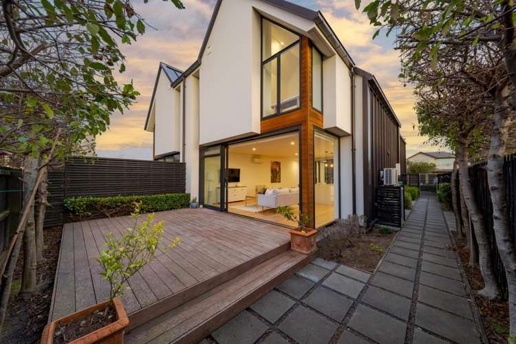 129 Edgeware Road St Albans_17