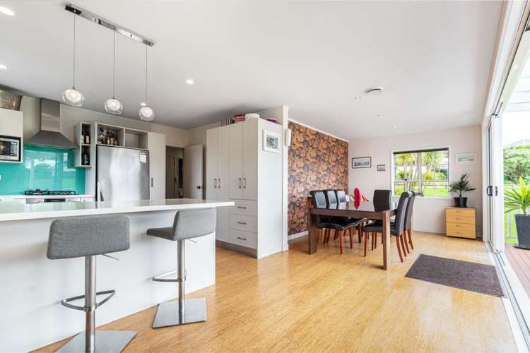 23 Hanlon Crescent Narrow Neck_6