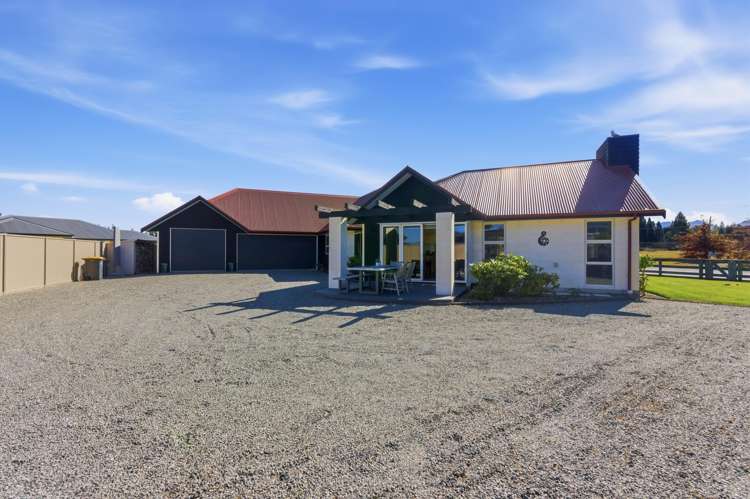 14 Lakeland Avenue Twizel_25
