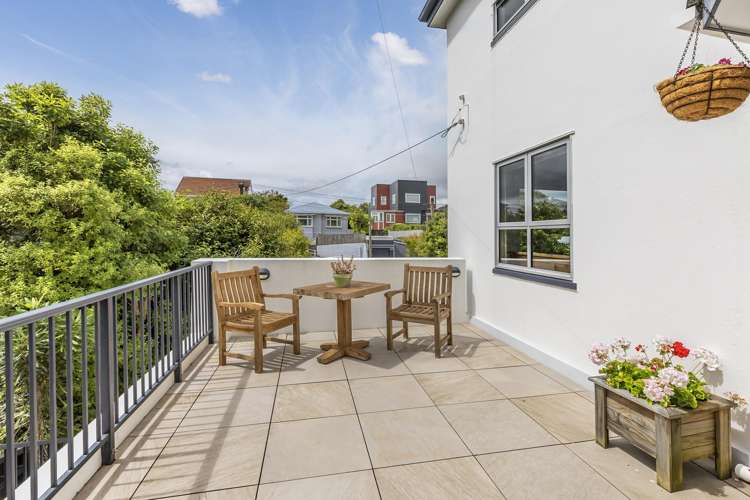 14 Monaghan Avenue Karori_24