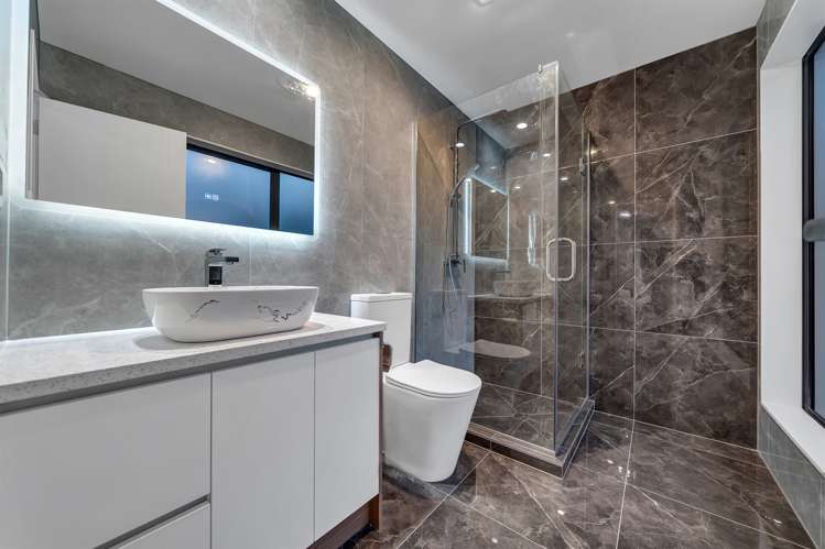 1 Crossgar Road Flat Bush_5