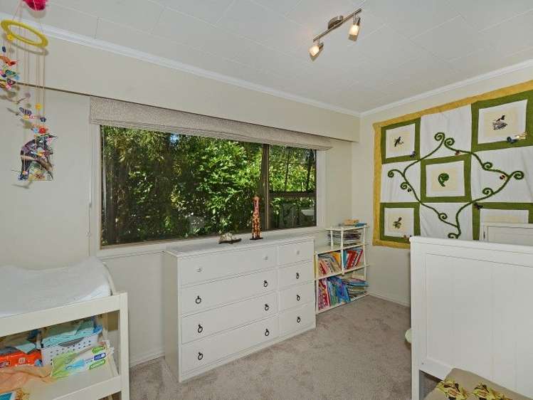 43c Dowling Grove Silverstream_15