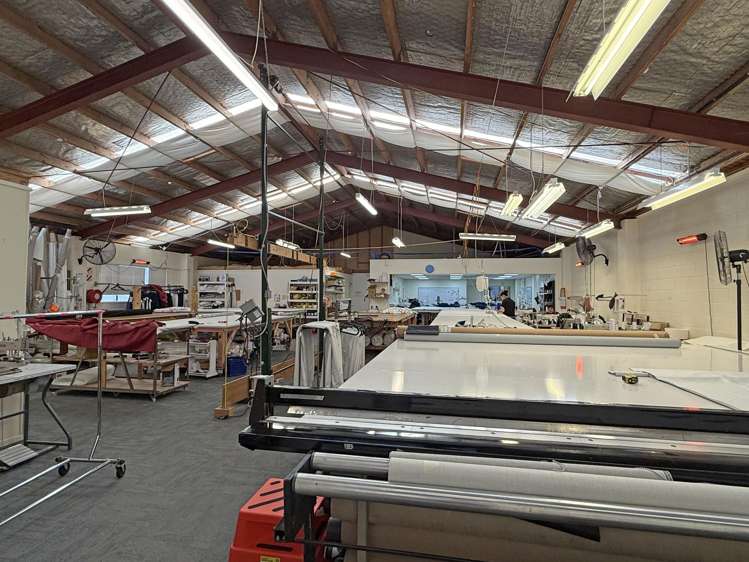 25 Vialou Street Hamilton Central_2