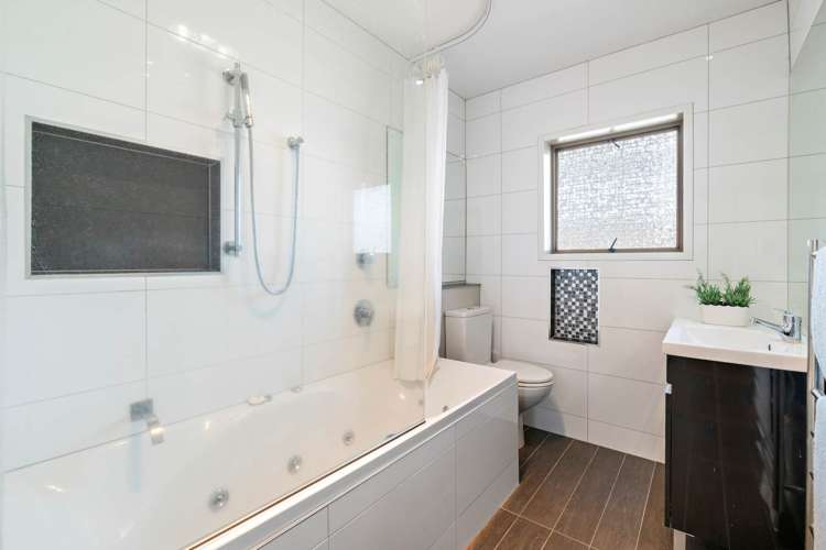 59 Meadowvale Avenue Forrest Hill_14