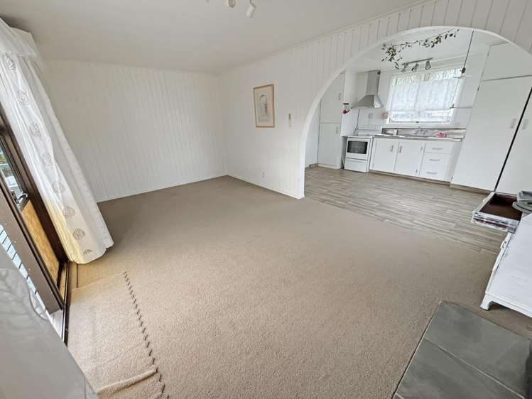 11 Nevis Crescent 11139_3