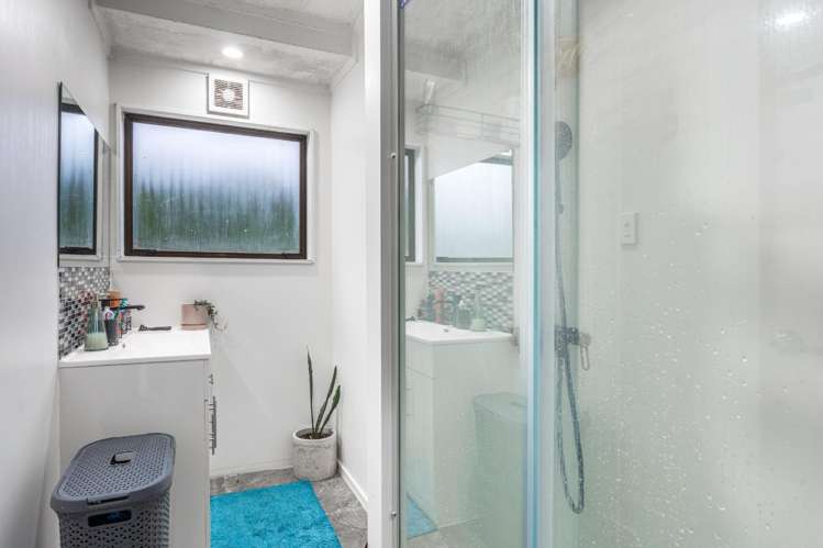 30A Choice Avenue 11401_8