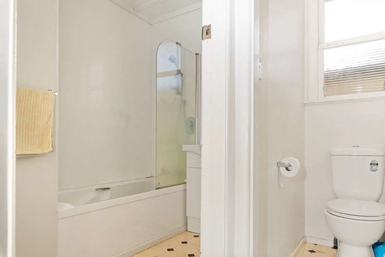 1/13 Konini Street Taupo_9