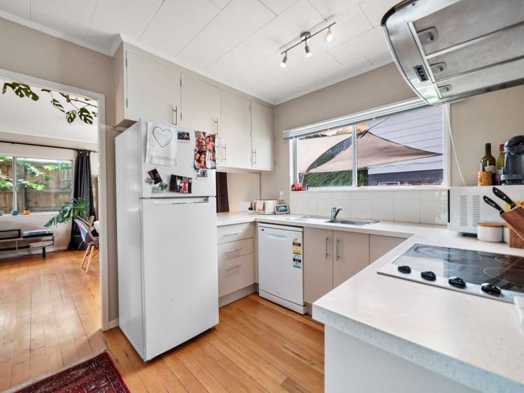 85 Anne Road Bellevue_6