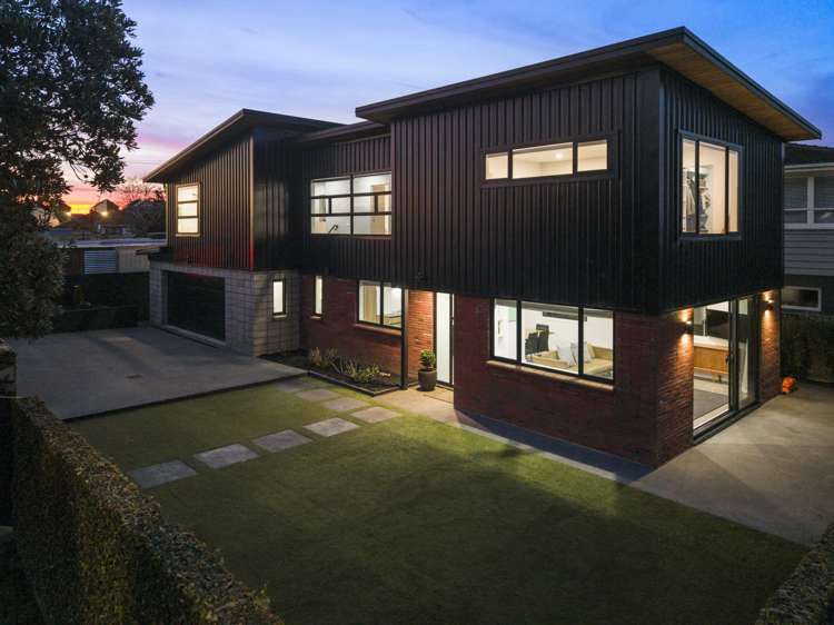 2 Tirimoana Road Te Atatu South_0