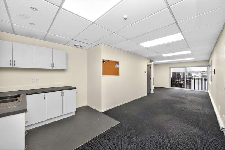 J/18 Moselle Avenue Henderson_6