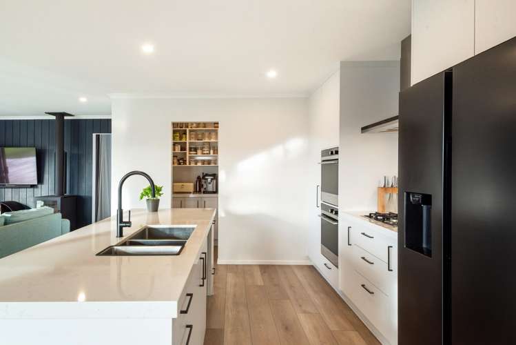 9 Awatiro Drive Kaukapakapa_23