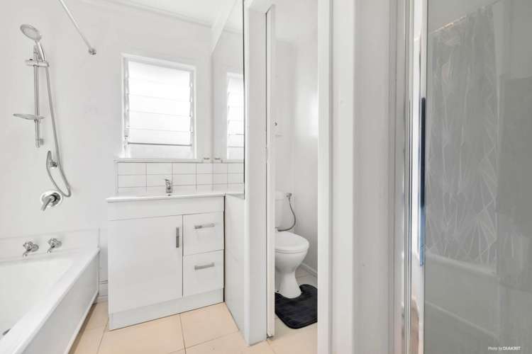 1/18 Sheehan Avenue Papakura_4