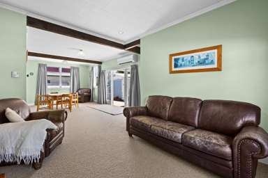 402 Massey Street_4