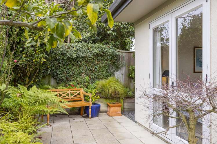 12a Gradwell Place Two Mile Bay_20