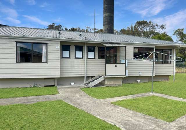 FITZHERBERT - 10 KEILLER PLACE - FIVE BEDROOMS