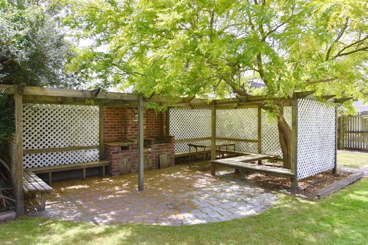 77 Dunns Avenue The Pines Beach_18