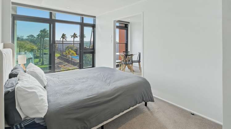  1E/30 Westward Ho Glen Eden_4
