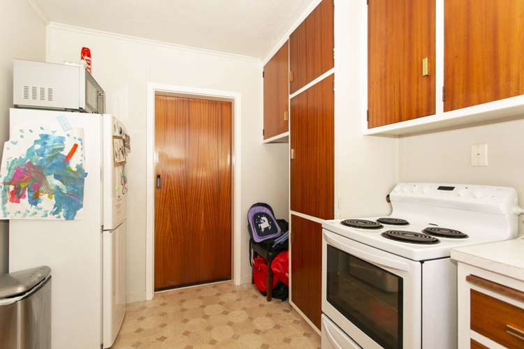 2/216 Walnut Avenue Ashburton_2