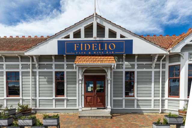 Priced to Sell. Prime Location.