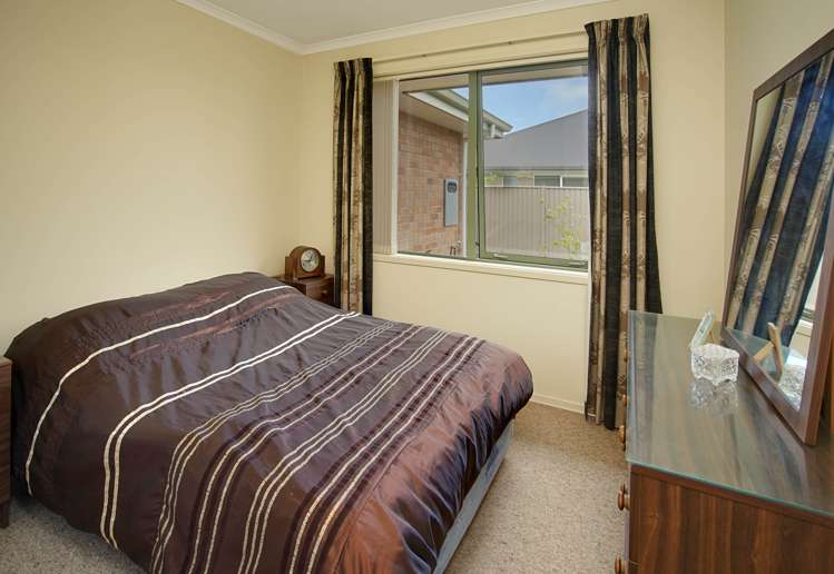 21 Woodstock Place Stoke_5