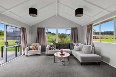 178 West Coast Road_4